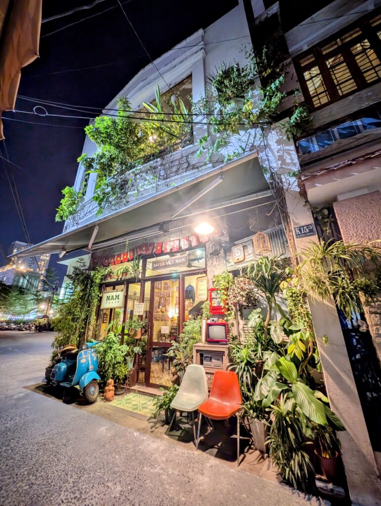 NAM house Cafe