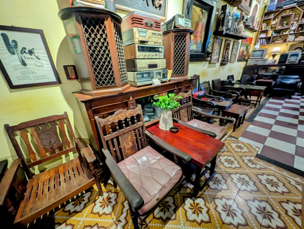 NAM house Cafe