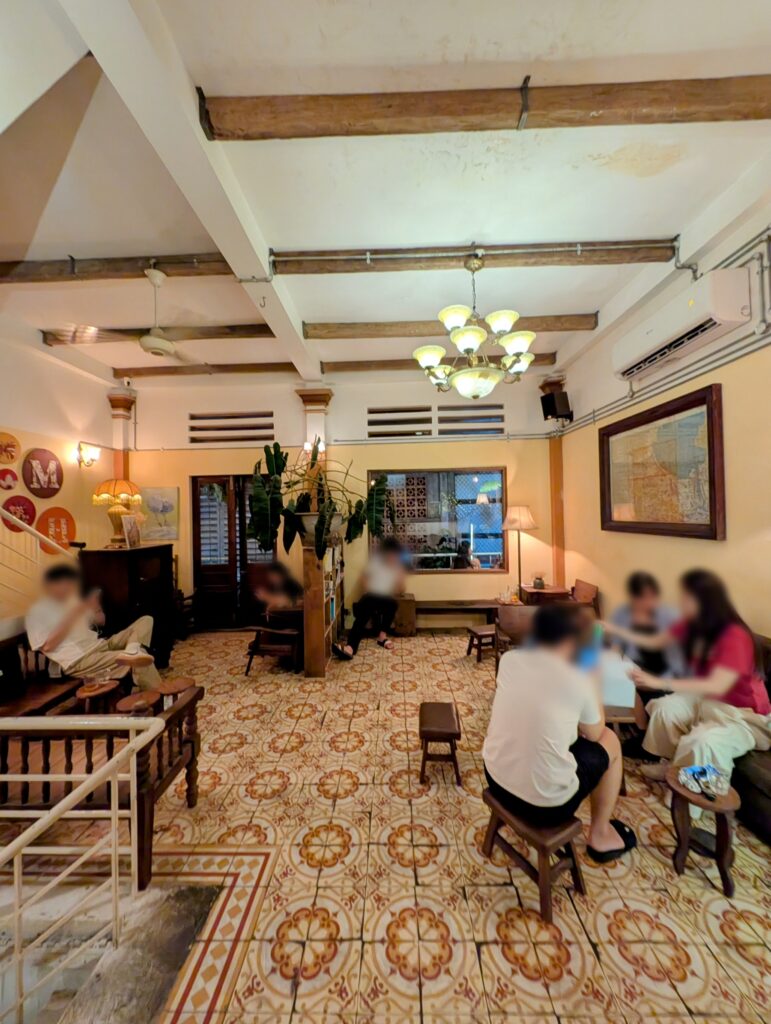 Ngọt Cafe